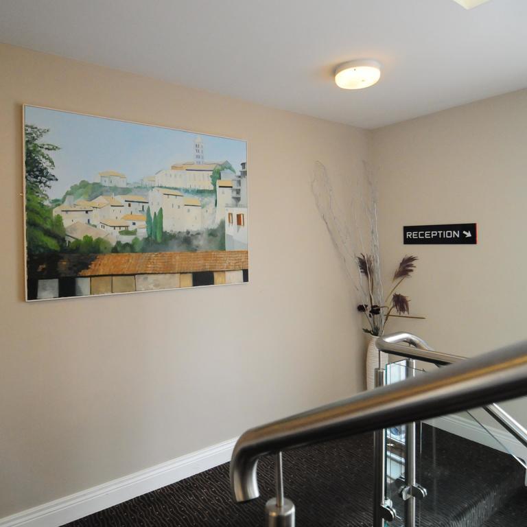 The Coach House Hotel Oranmore Buitenkant foto